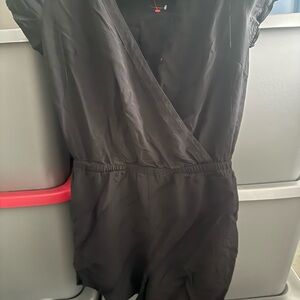 Black One Piece romper mp64